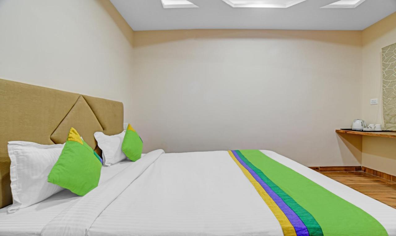 Treebo Nirvana Elite Indore Exterior foto