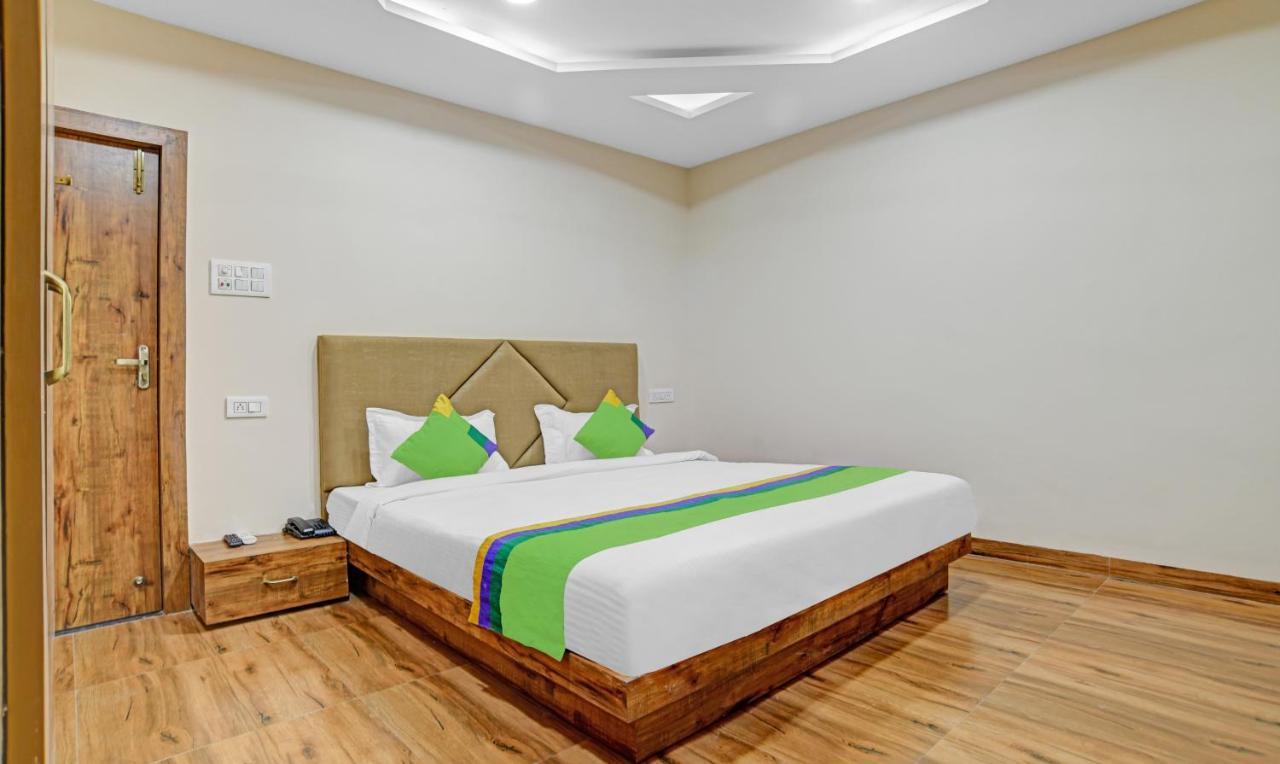 Treebo Nirvana Elite Indore Exterior foto